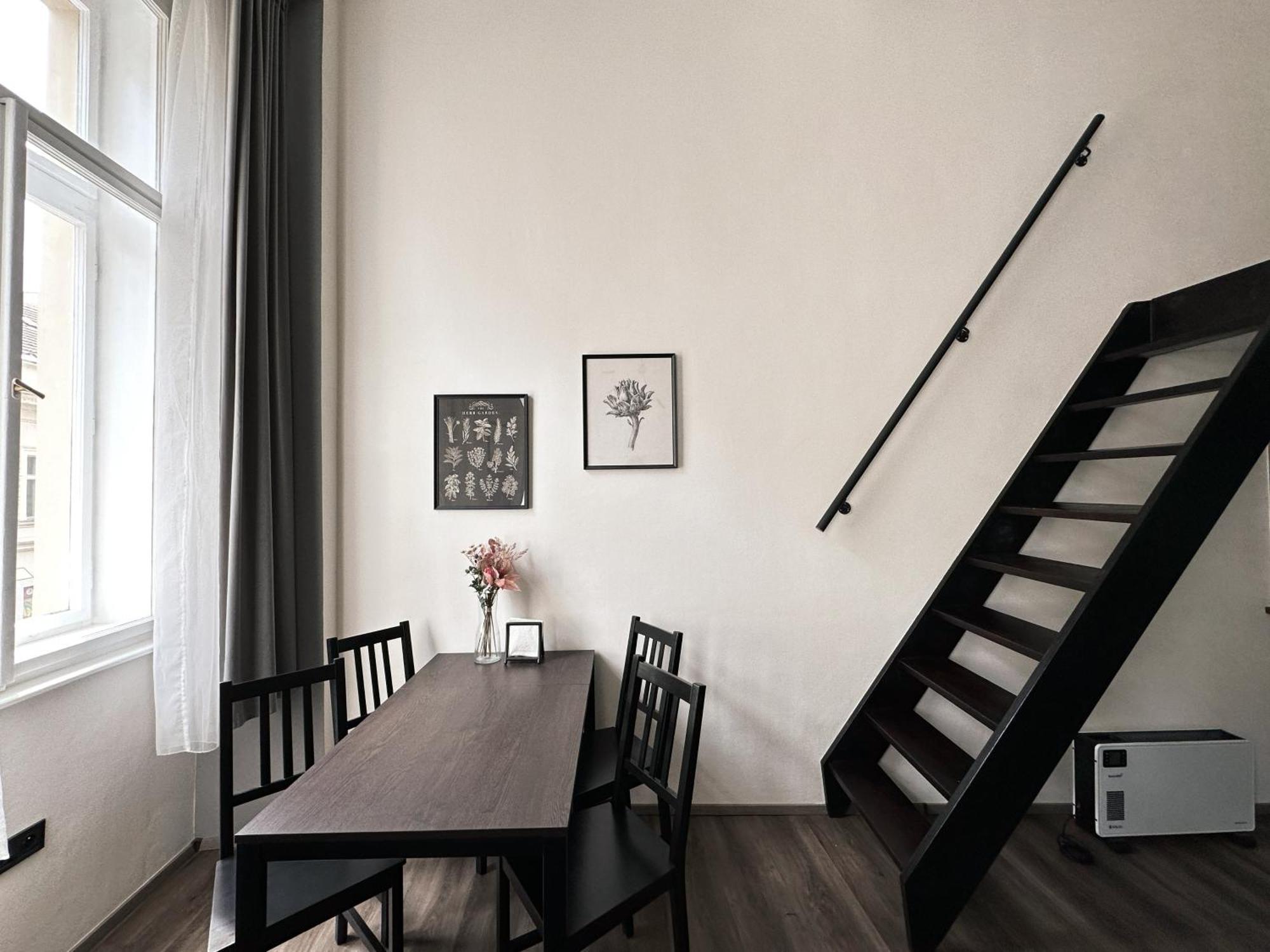 Contemporary Jindrisska Apartment Prague Exterior photo